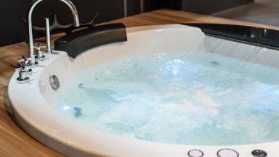 jacuzzi-blanc